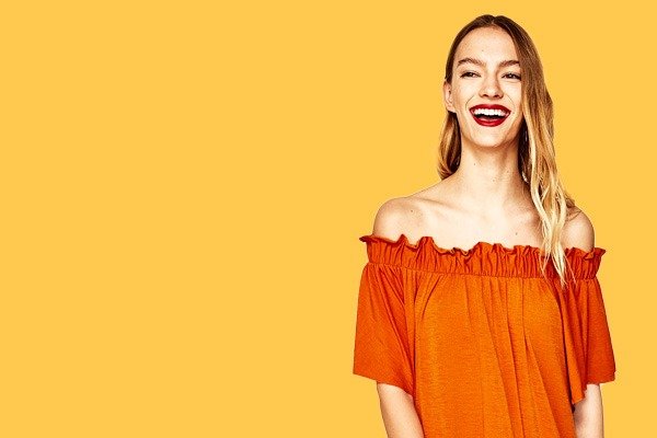fashion colored banner 1 شنطة مكياج